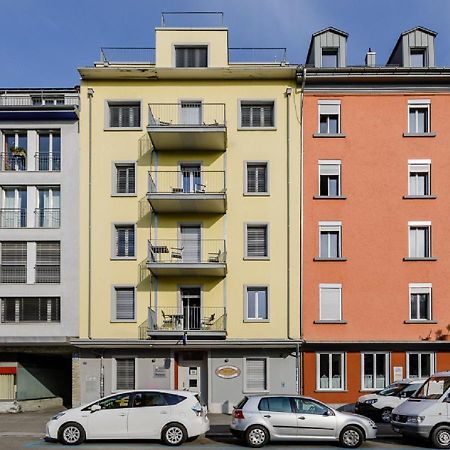 Swiss Star Guesthouse District 3 - Contactless Self Check-In Цюрих Экстерьер фото